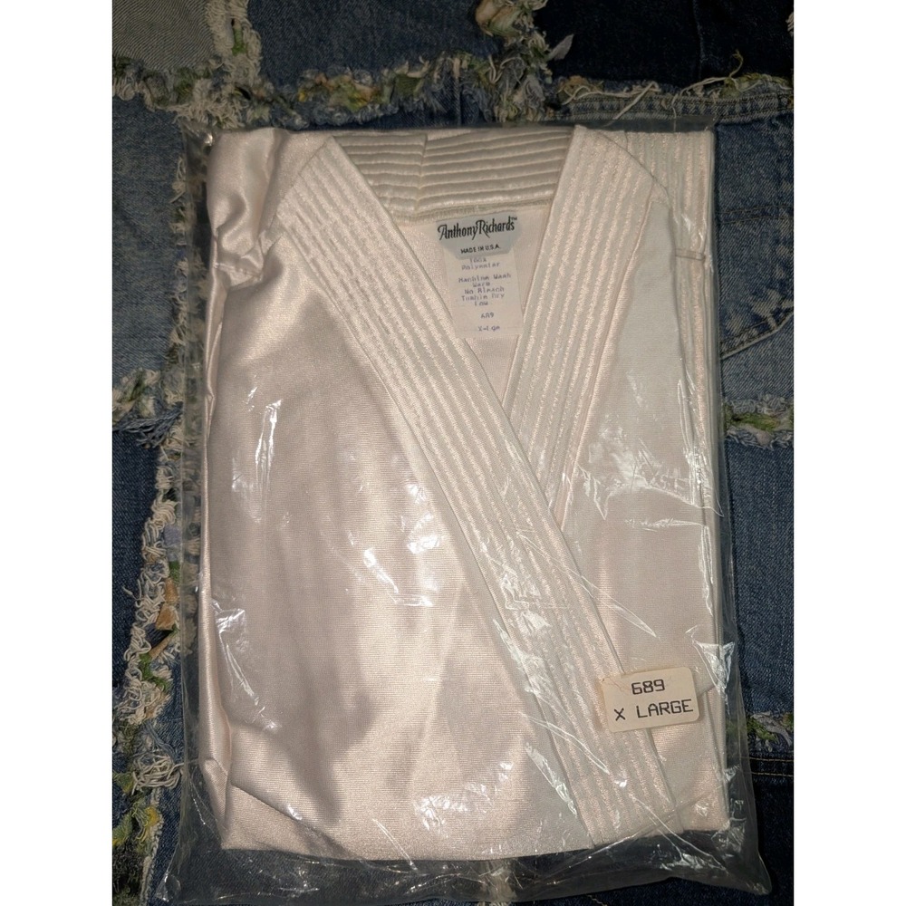 Vintage‎ Women's 1980's Ivory Anthony Richards Satin Robe XL Long Sleeve
